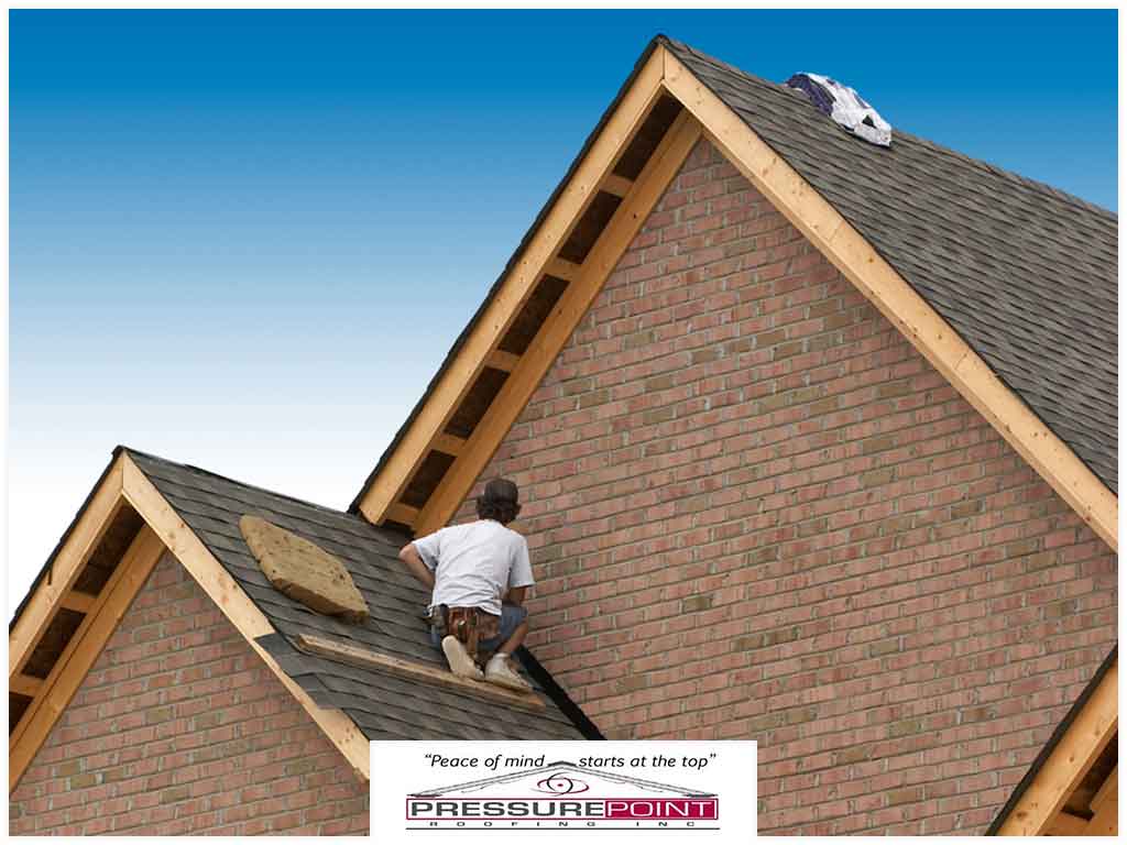 4 Quick Tips on Hiring Roofing Contractors